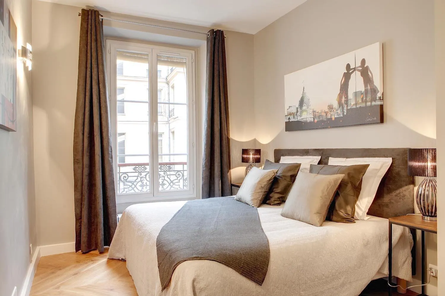 Blanc Manteau Residence Paris 0*,  France