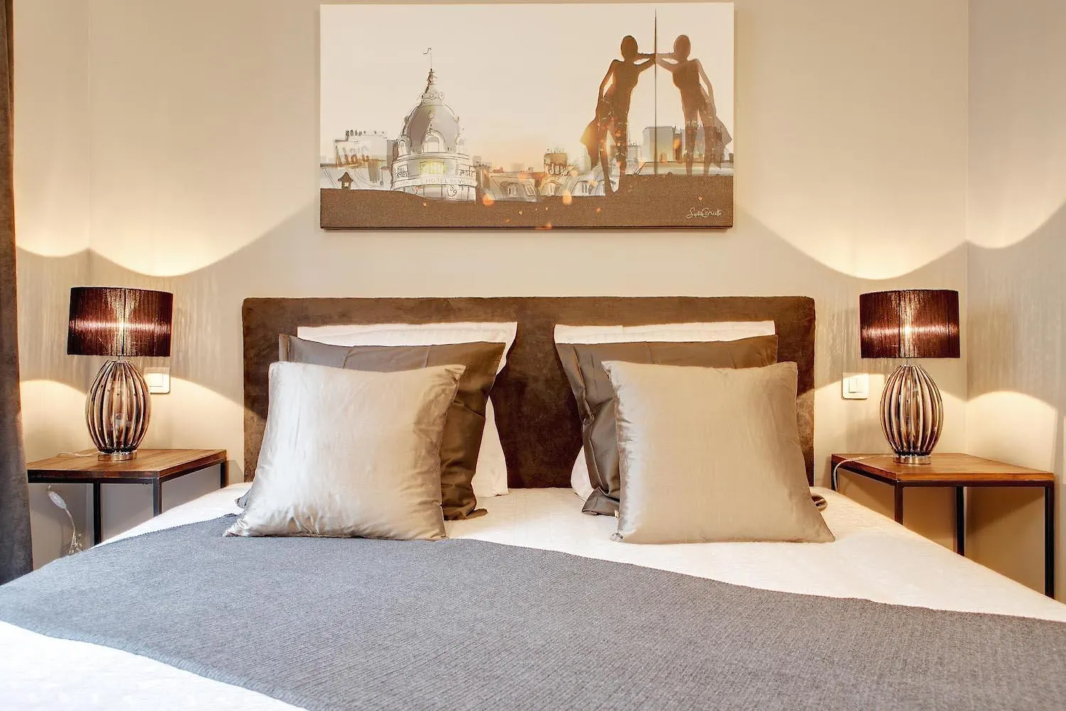 Blanc Manteau Residence Paris Apartment