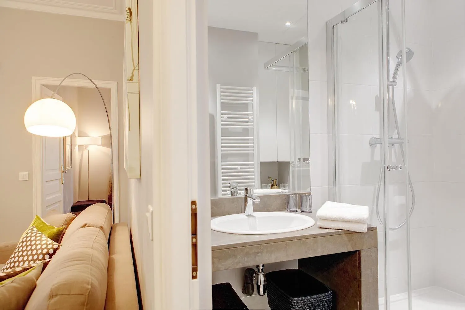 Daire Blanc Manteau Residence Paris Fransa