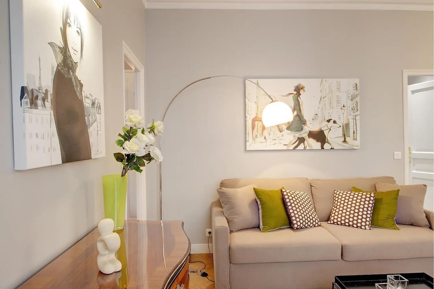 Blanc Manteau Residence Paris Daire