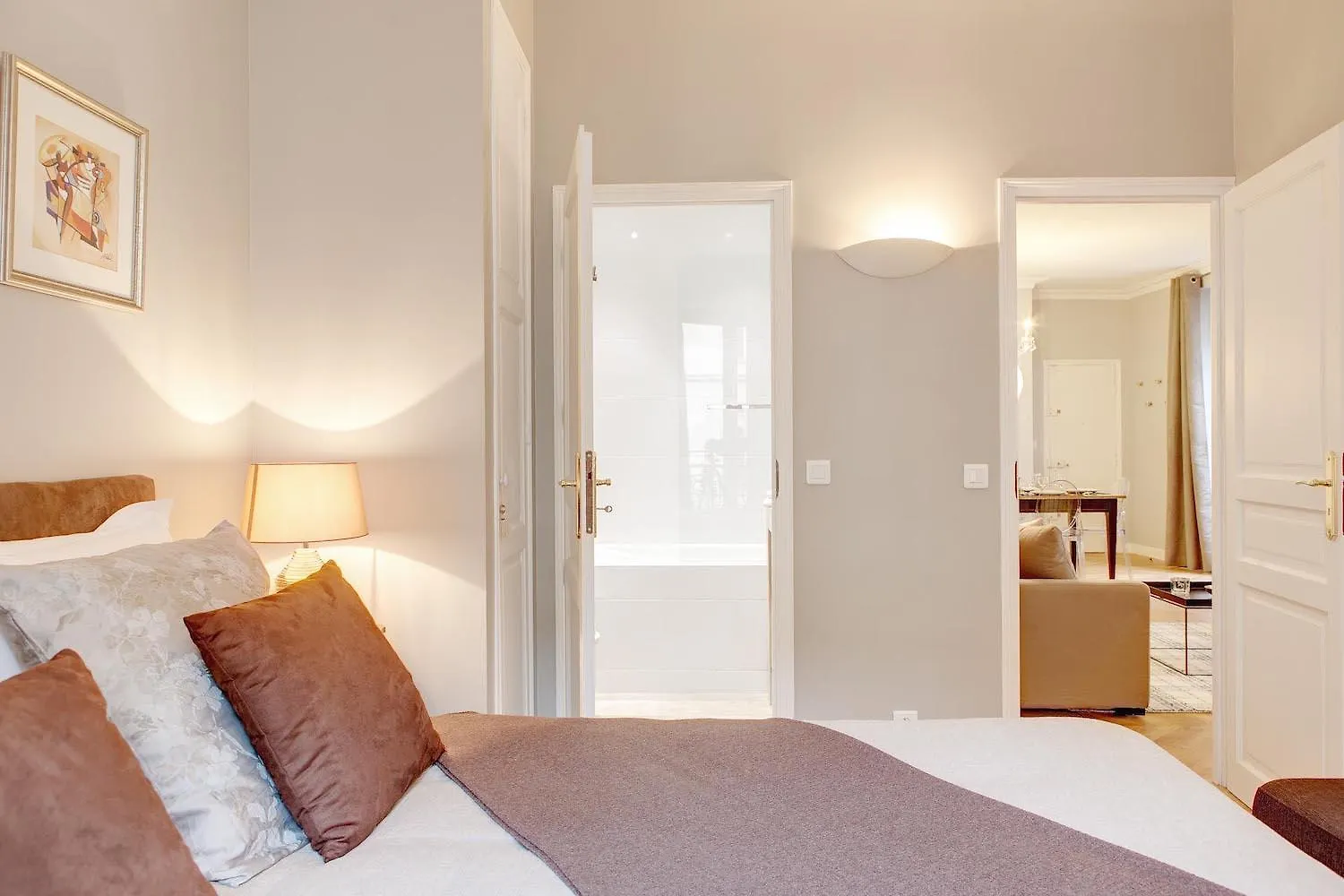 Blanc Manteau Residence Paris Daire